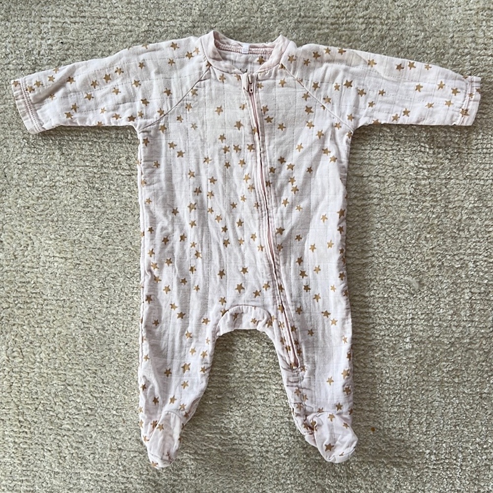 Aden + Anais Light Pink Muslin Gold Stars Zipper Footie